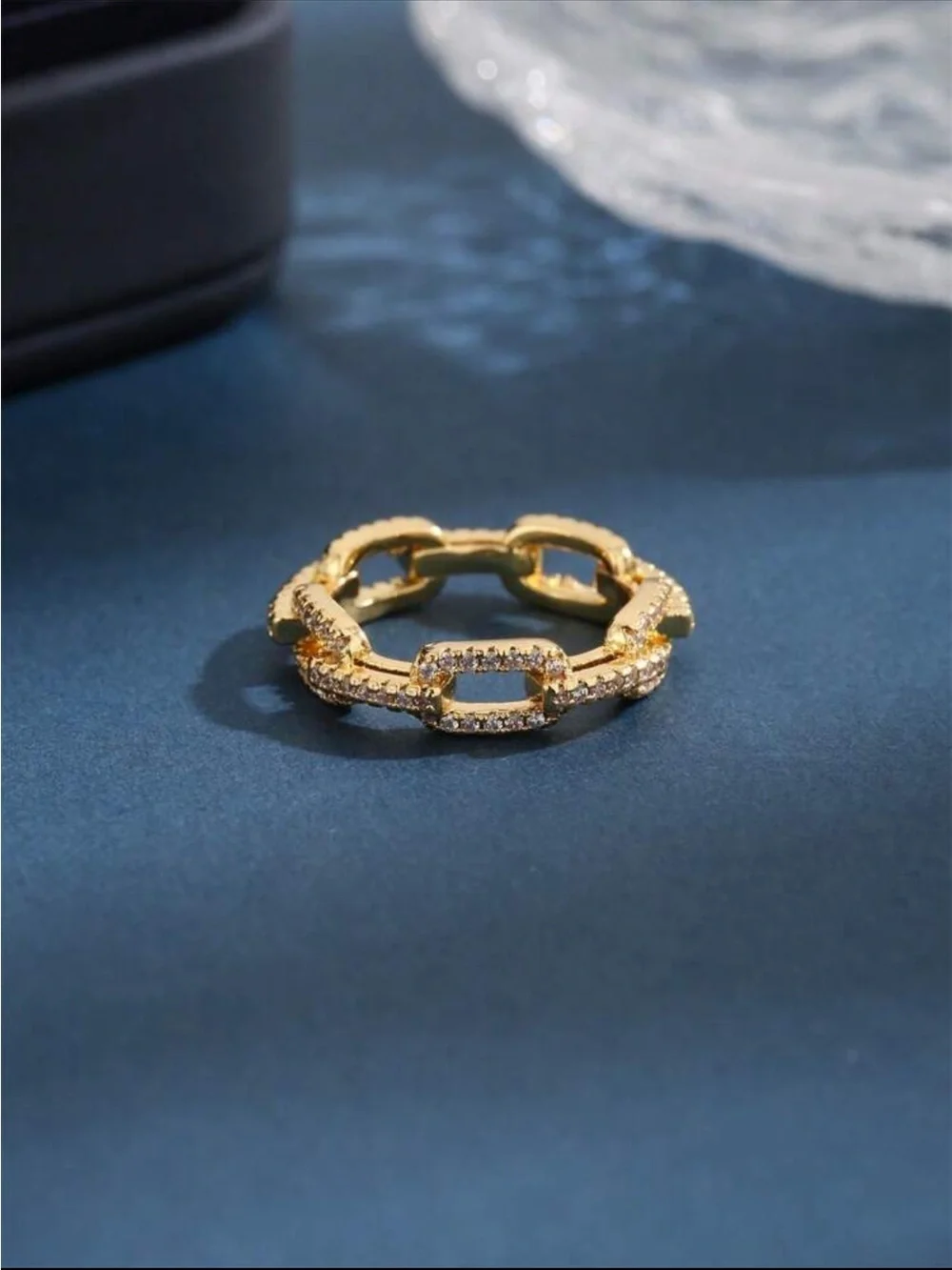 INTERLOCKED CHAIN RING WITH CUBIC ZIRCONIA ACCENTS - NEW